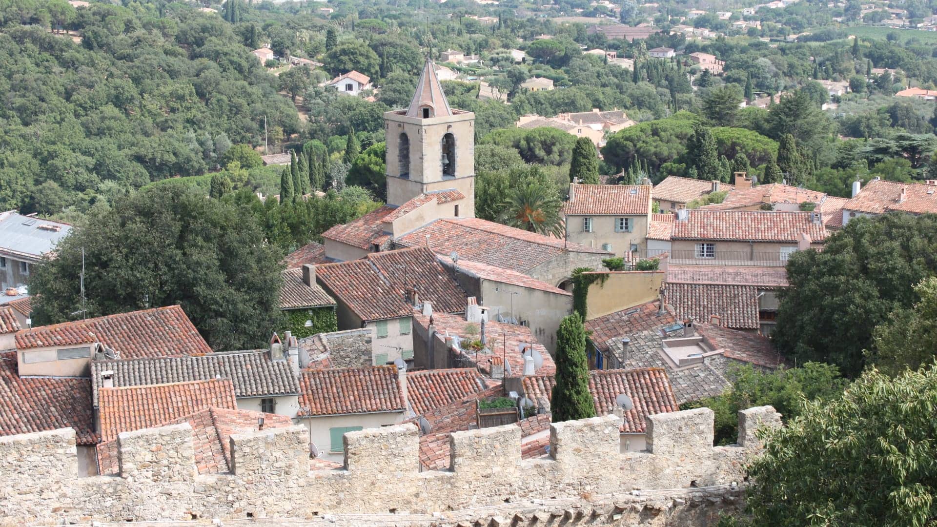 Couvreur à Grimaud, Var (83)